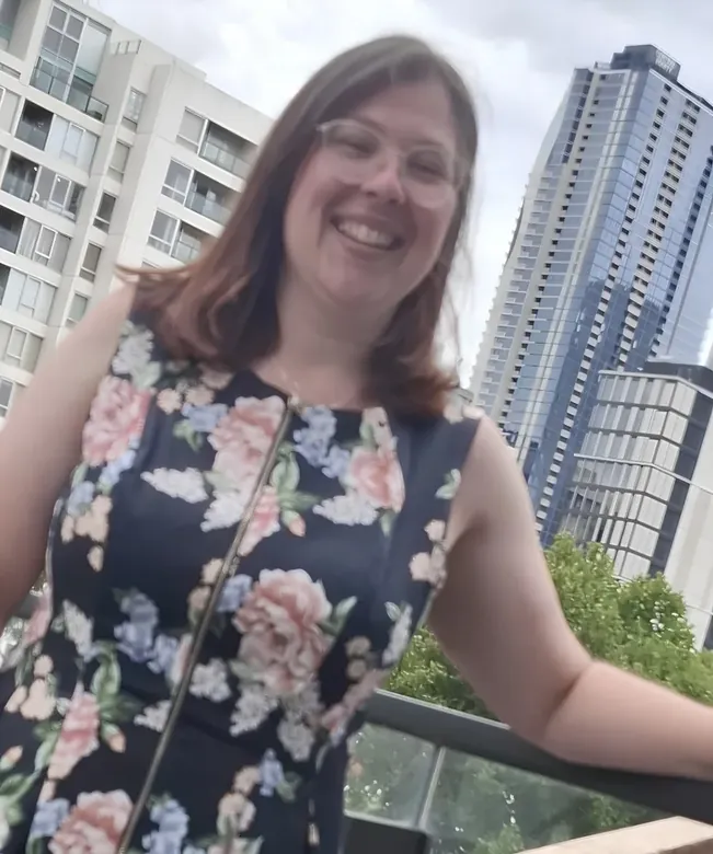 Elly, the creative behind Crazy Alpaca